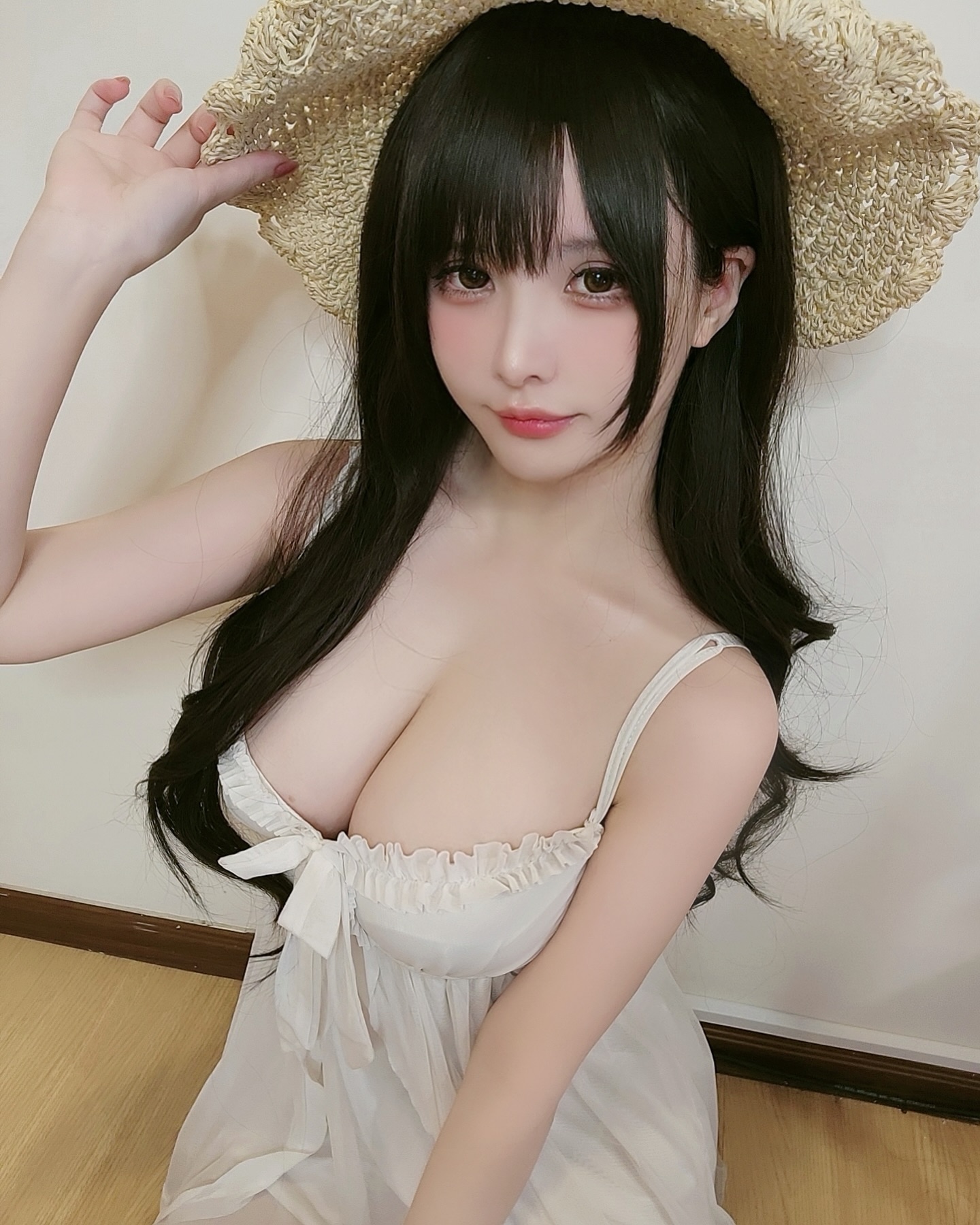 肉 	YouTube動画>6本 ->画像>349枚 
