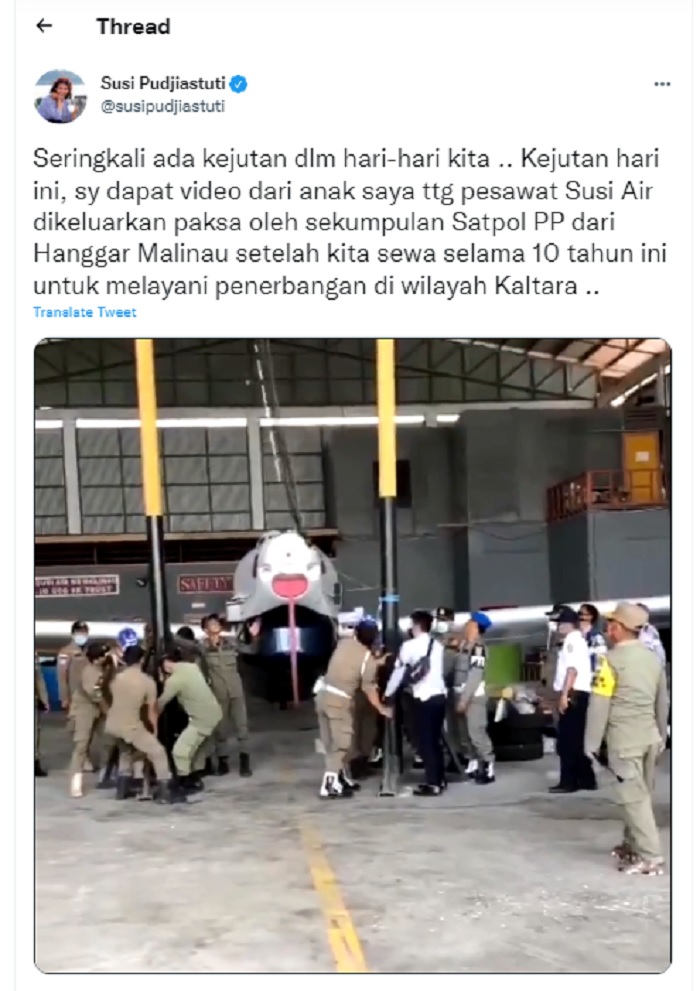 Cuitan Susi Pudjiastuti soal pesawat miliknya yang dikeluarkan secara paksa dari hanggar.