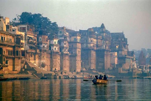 12-Tourist-Places-to-Visit-in-Uttar-Pradesh-scaled.webp