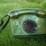 13886_zelenyj_prozrachnyj_telefon_trava_www.Gde-Fon.com