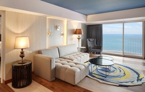 Suite-Room.jpg