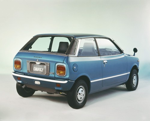 P1J13480s.jpg
