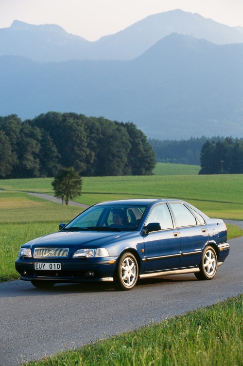 6406_Volvo_S40.jpg