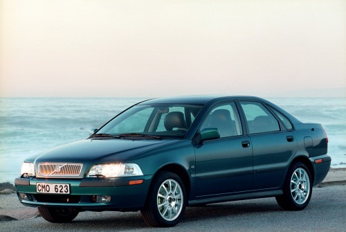 6585_Volvo_S40.jpg