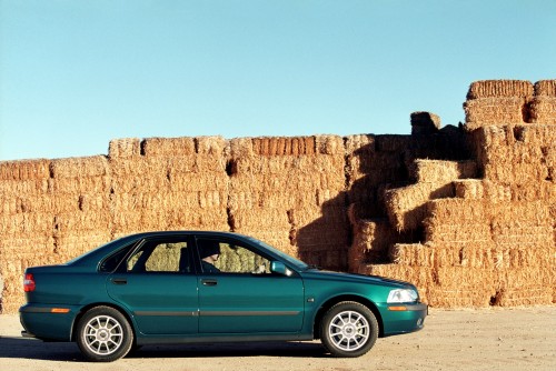 6586_Volvo_S40.jpg