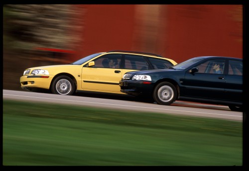 6697_Volvo_S40_V40_USA.jpg