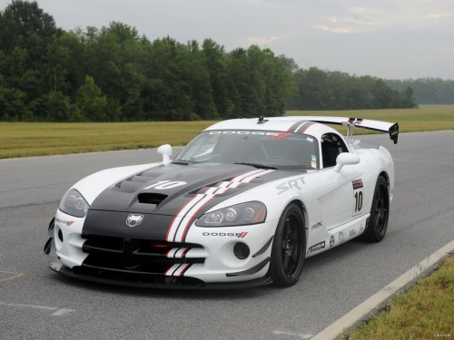 dodge_viper_2010_photos_1.jpg