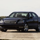 2005_Lexus_LS_430_08
