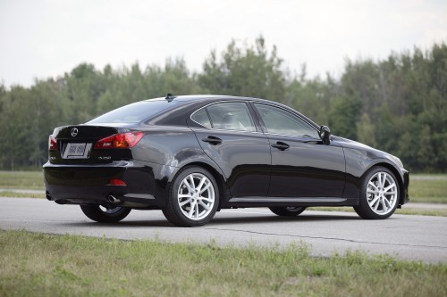 2008_Lexus_IS_350_06.jpg