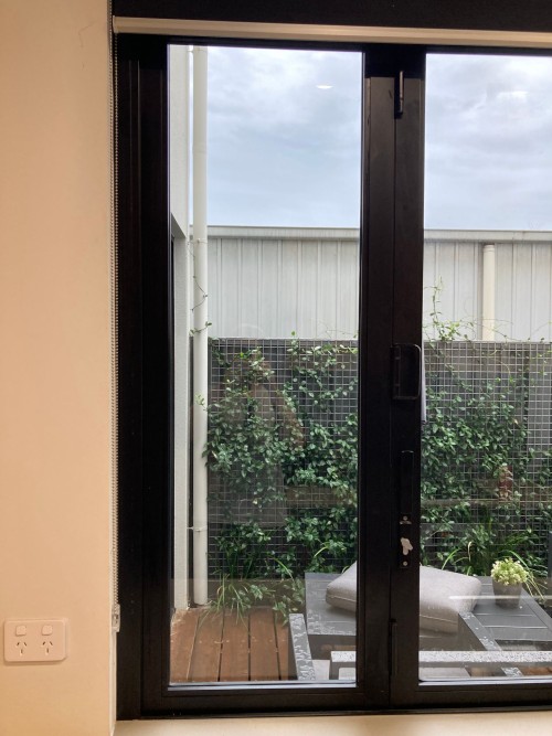 Glass-Repair-And-Replacement-Adelaide.jpg
