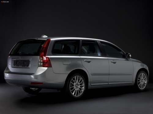 wallpapers_volvo_v50_2007_2.jpg