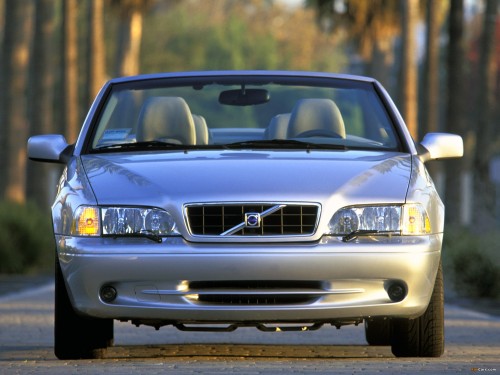 volvo_c70_1998_wallpapers_2.jpg