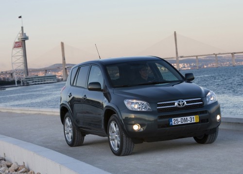 2006-toyota-rav4-05.jpg