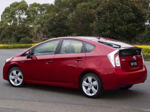 toyota_prius_2012_wallpapers_1.jpg