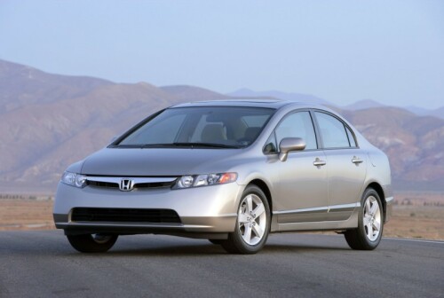 honda_civic_sedan_698_001b00000b9d07d0.jpg