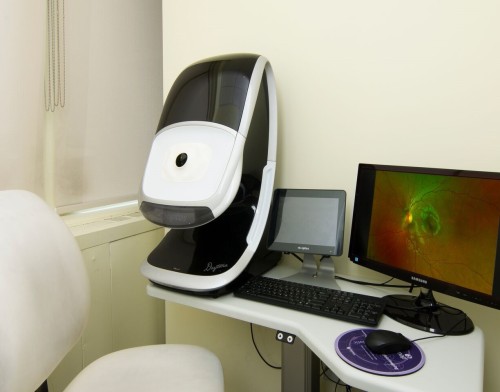 Eye-Doctor-Toronto.jpg