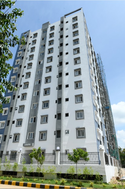 Sterling-Heights--Premium-Apartment-and-Villa-Project-by-Modi-Builders.jpg