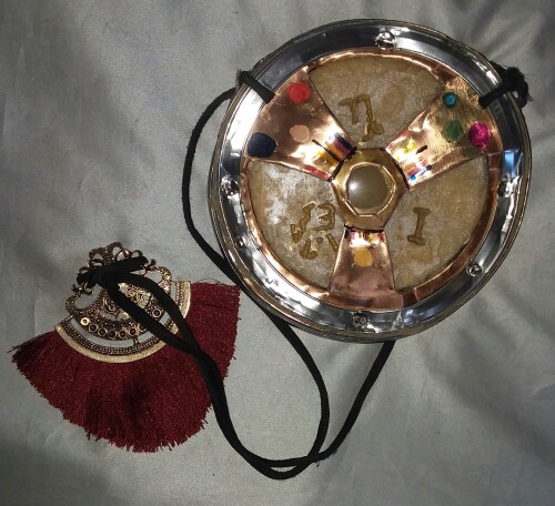 the-miraclulous-amulet-of-the-golden-overseer-king-the-golden-litch-king-amulet.jpg
