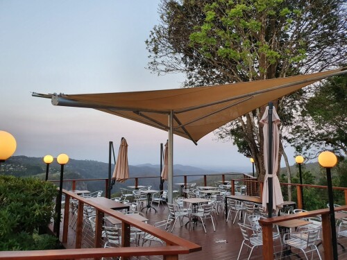 1-Get-Commercial-Umbrellas-in-Brisbane-from-Versatile-Structures.jpg