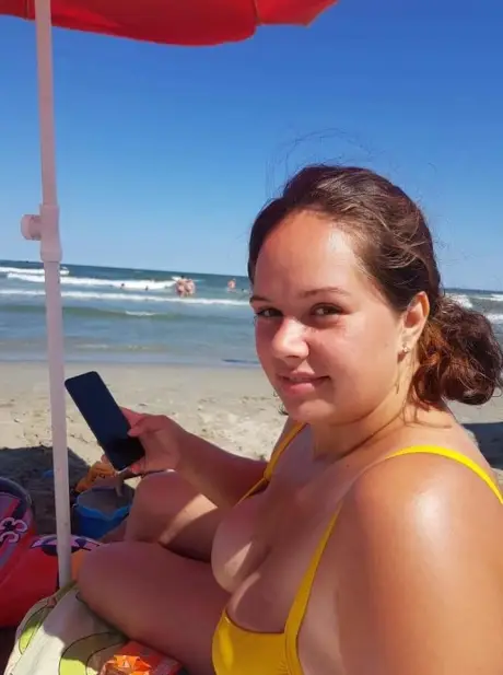 24916089.webp
