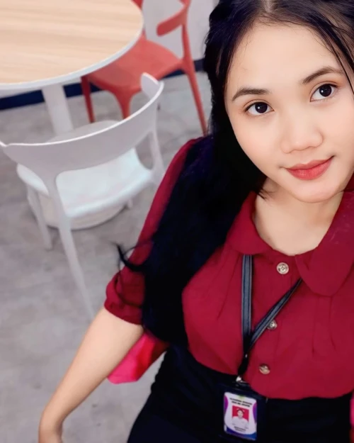 mona-4.webp
