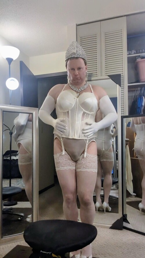 HEATH-GRUSSING--My-Slave-in-BRIDAL-SATIN-ELOMI-MARIA-BASQUE-CORSET-__-Full-View-__-1.jpg