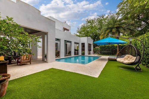Artificial-Turf-Installers.jpg