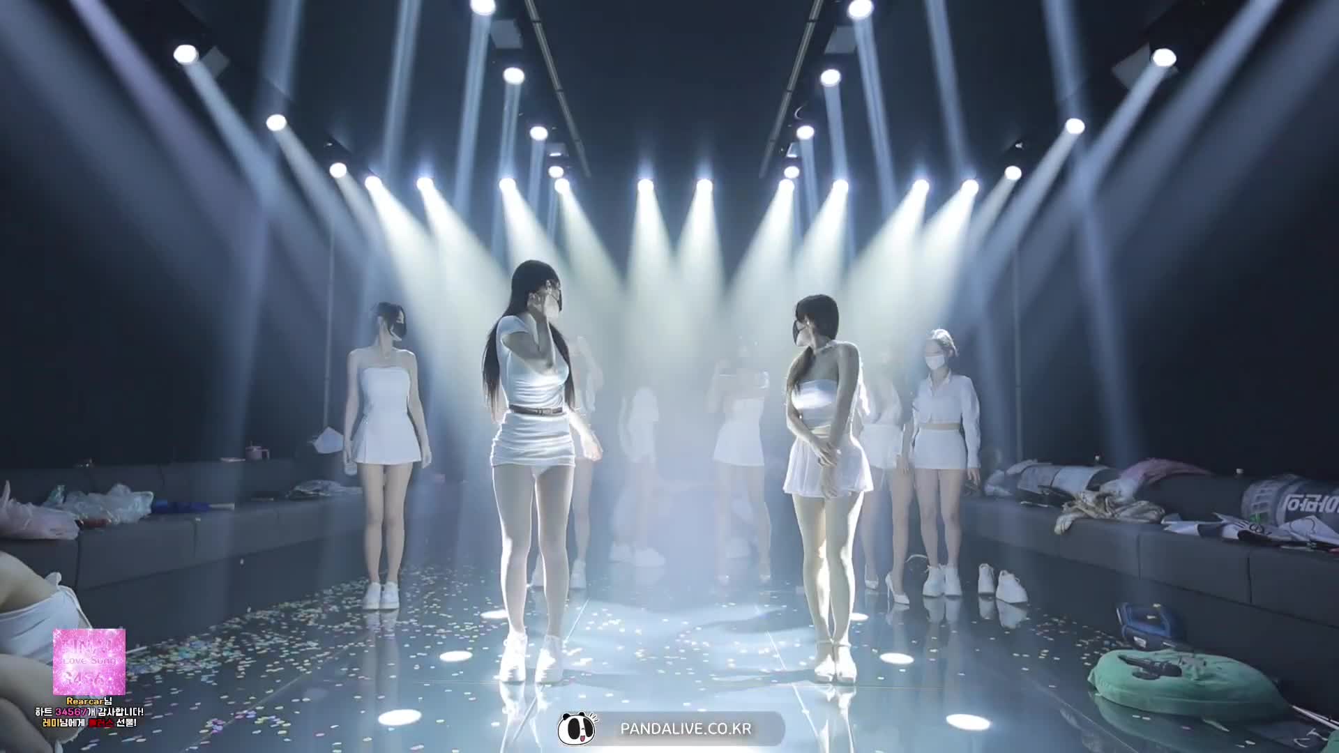 Live Tiktok Korea Bar-bar 2