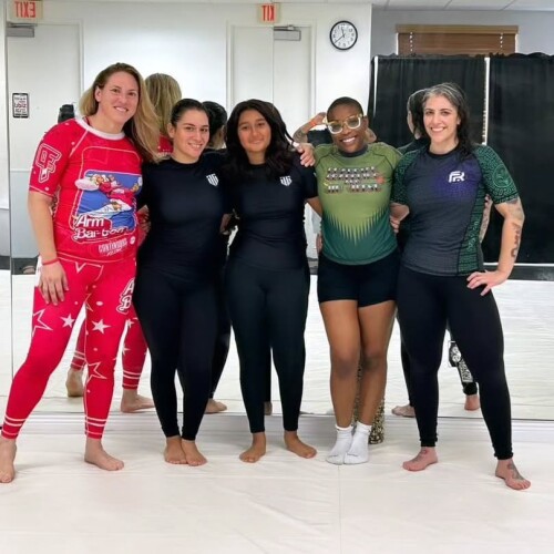 LEGINS JIUjitsu876Women's Open Mat @couchonbjj