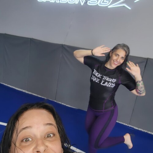 LEGINS JIUjitsu876@carbongrappling @darknebulabjj