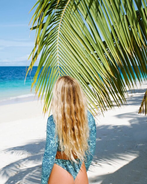 SURfing467 @samanthamcnall,,,island blues 🩵🌊 @botikresort