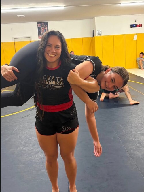 LEGINS JIUjitsu888 @chrissyb 570